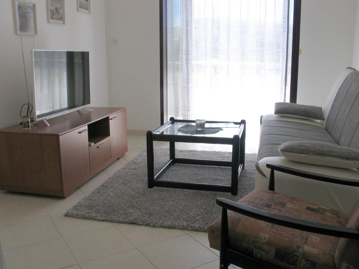 Apartmani Kunteja Паг Экстерьер фото
