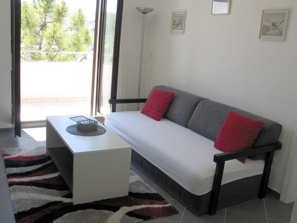 Apartmani Kunteja Паг Экстерьер фото