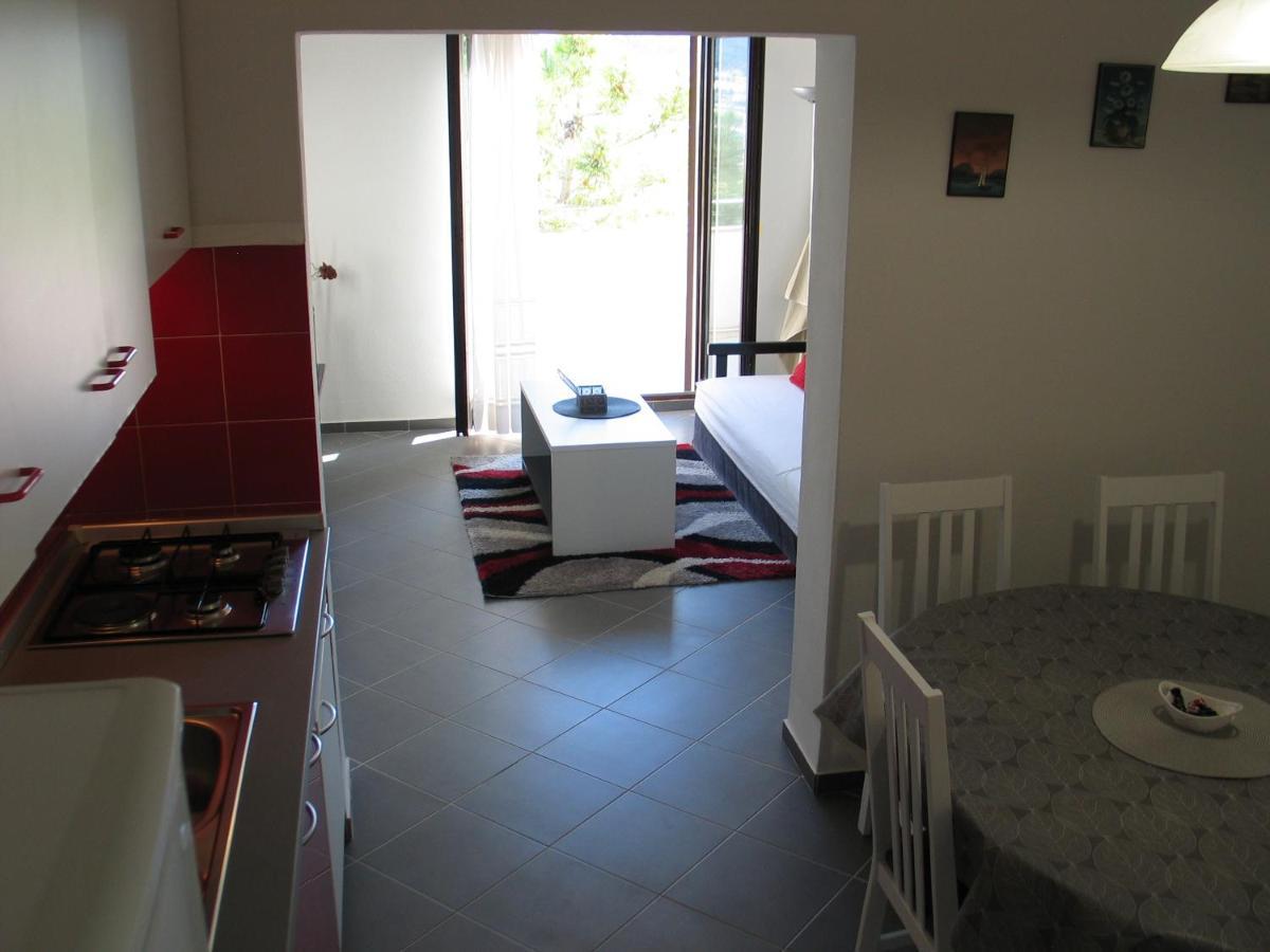 Apartmani Kunteja Паг Экстерьер фото